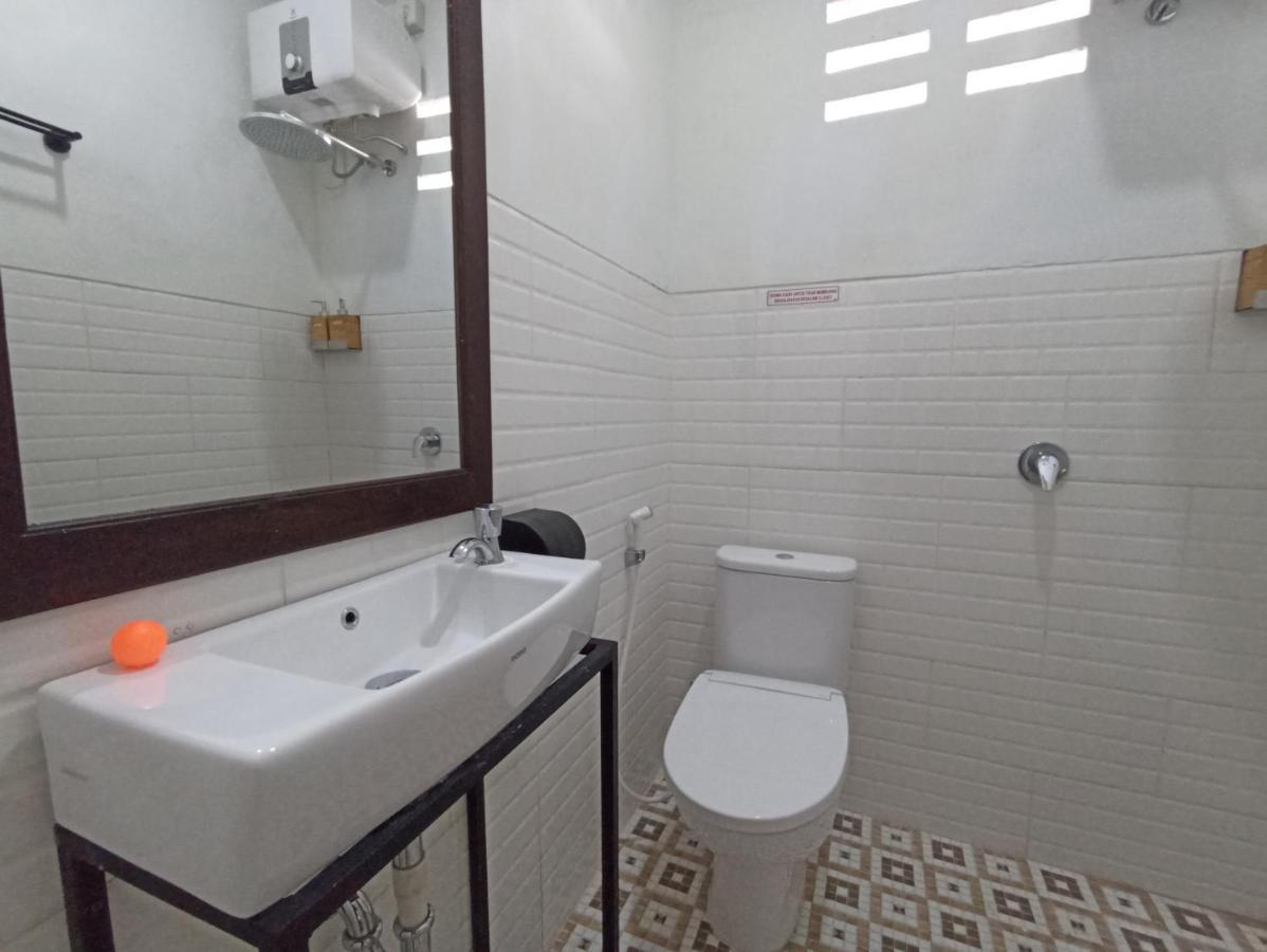 Mruyung Guest House Kota Lama Banyumas Mitra Reddoorz Luaran gambar